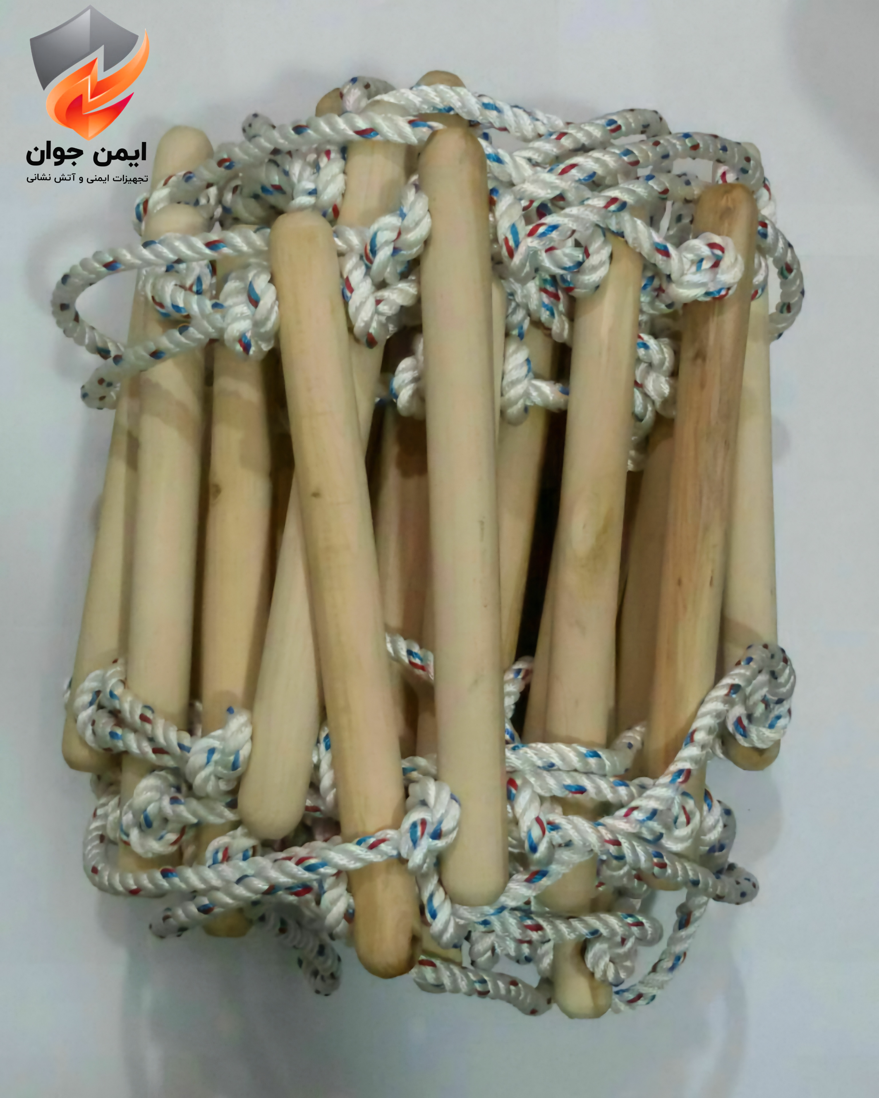 نردبان چوبی ۲۰ متری نردبان طنابی ۲۰ متری